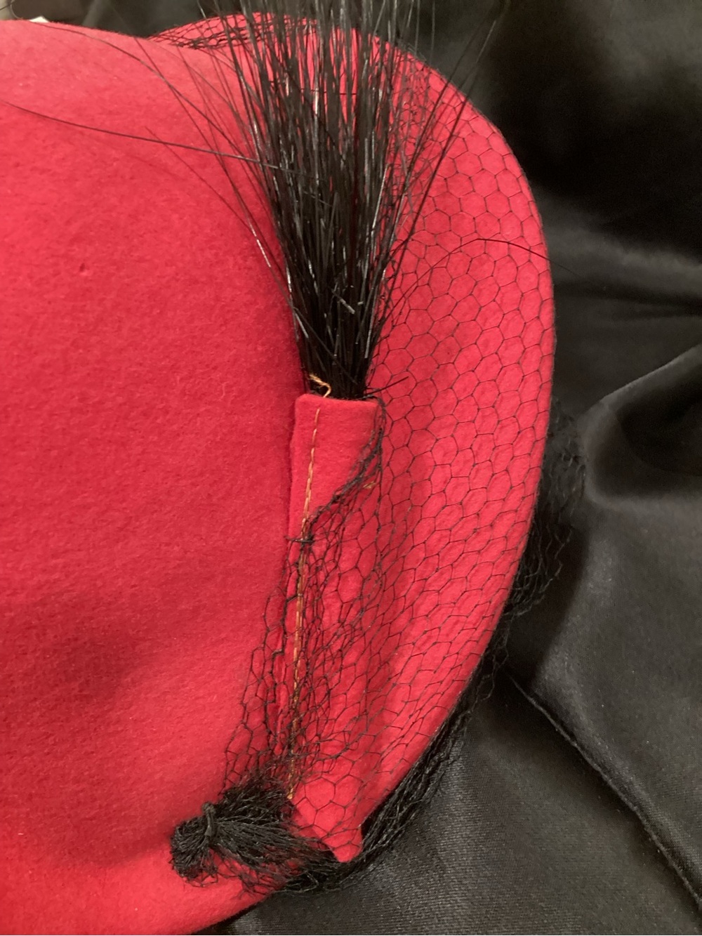 VTG 1950s Fascinator Hat w Veil 100% wool from Merrimack Hat Co. - Picture 4 of 8